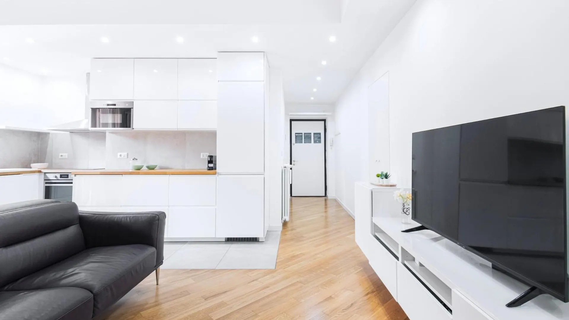 Easylife - Wonderful Residence In Porta Romana Milan 0*,