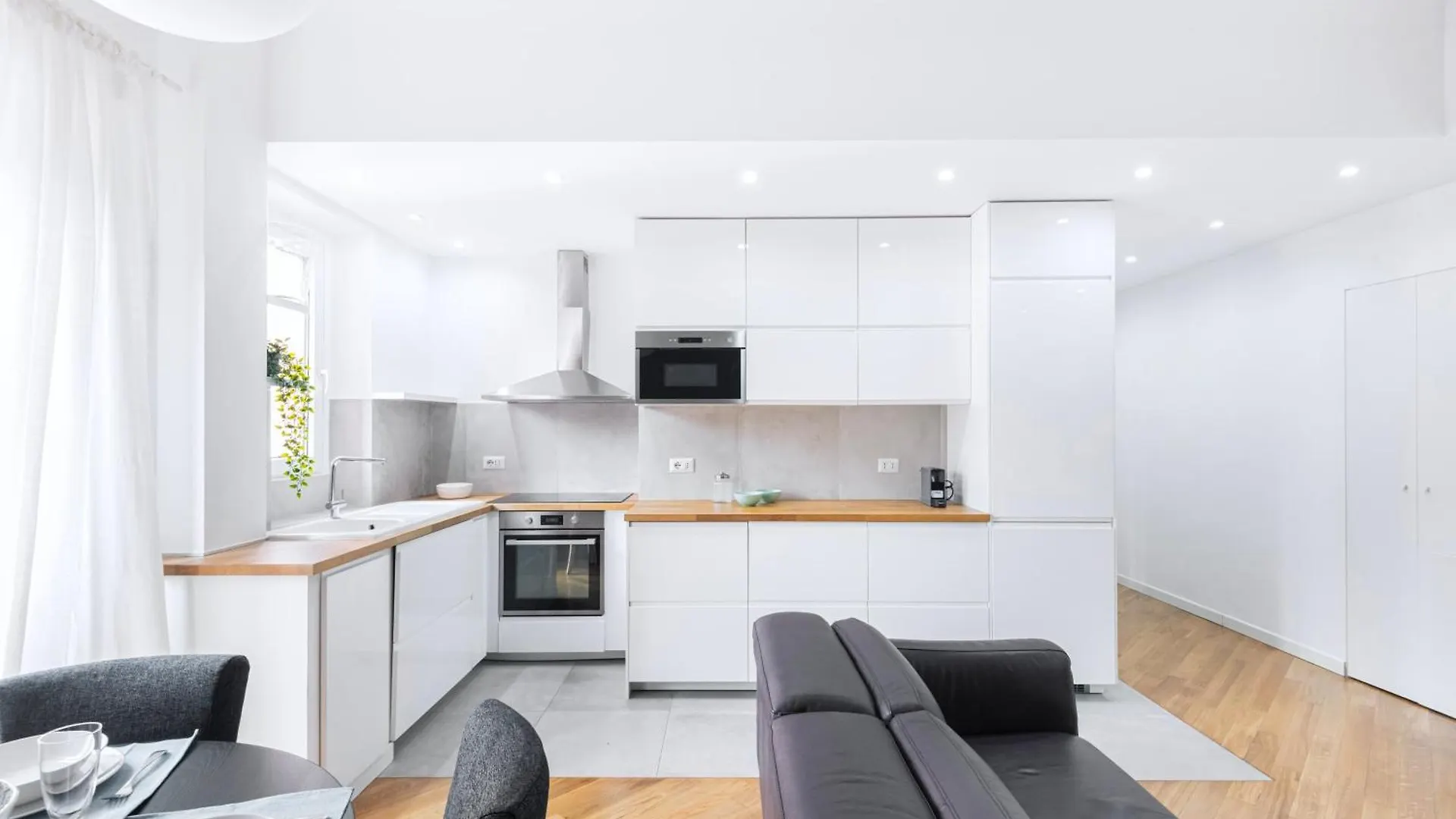 Easylife - Wonderful Residence In Porta Romana Milan