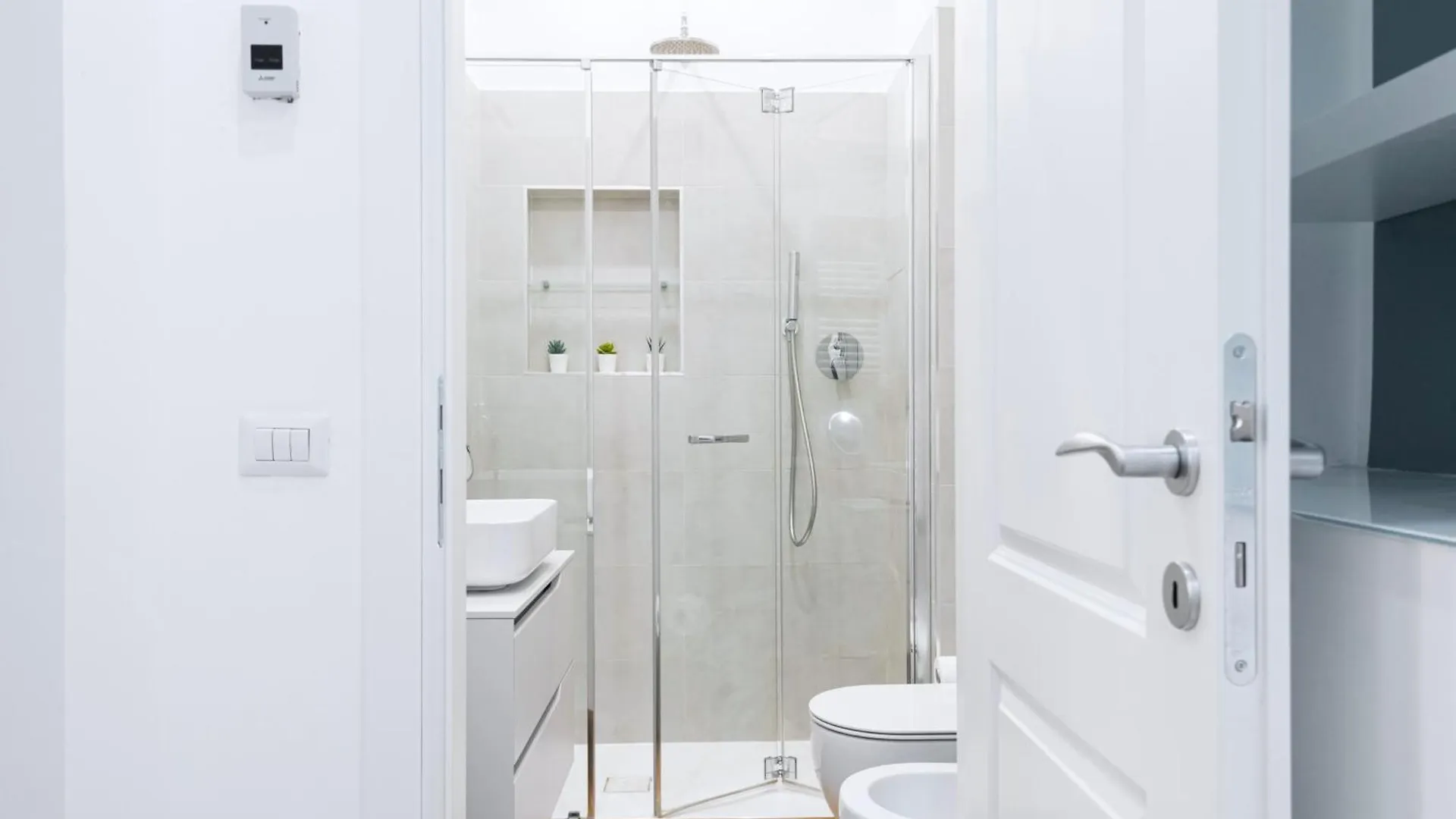 Easylife - Wonderful Residence In Porta Romana Milan Apartment