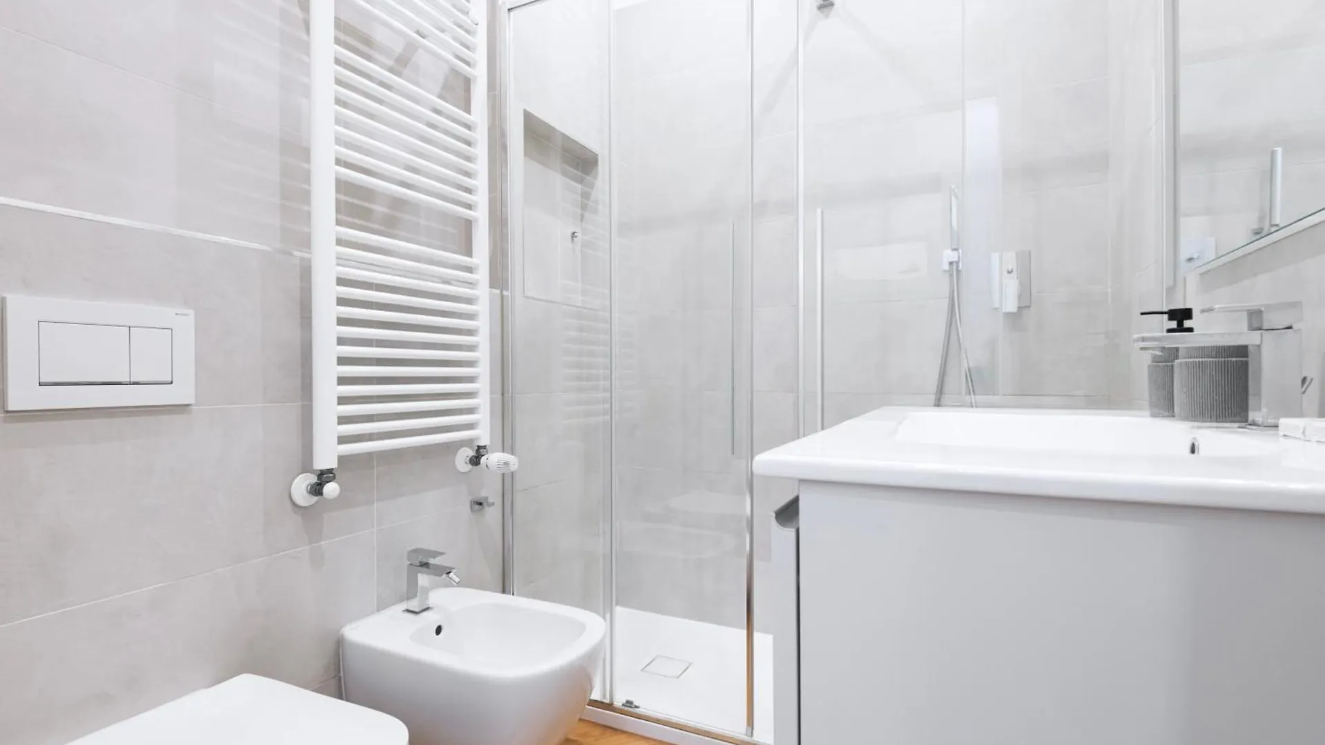 Apartment Easylife - Wonderful Residence In Porta Romana Milan